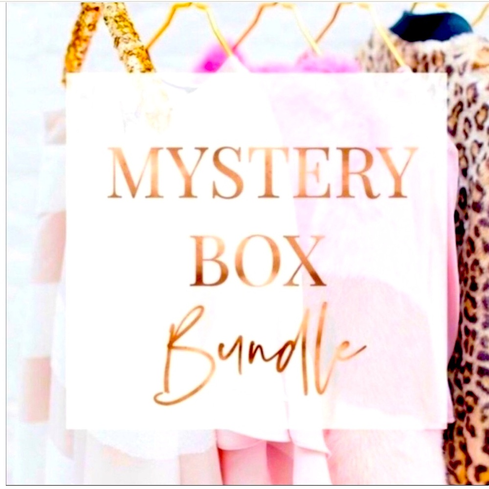 WOMENS MYSTERY BOXES , SIZE XS-SMALL